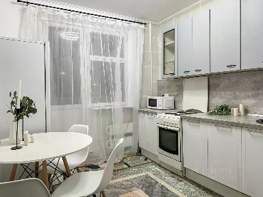 Продается 4-комн. квартира, 76,1 м²