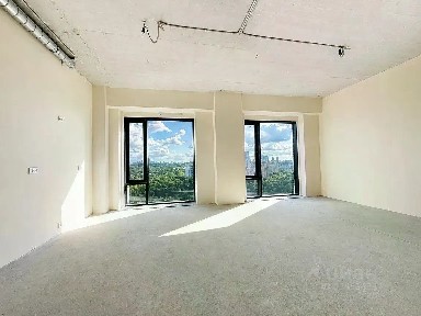 Продается 4-комн. квартира, 99,9 м²
