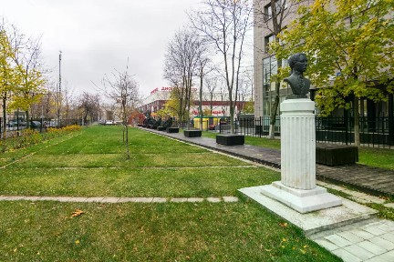 Москва, ЮАО, р-н Донской, ул. Вавилова, 2