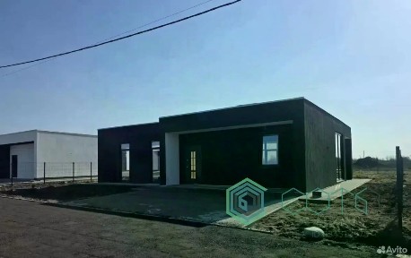 Продается 1-этажный дом, 140 м²