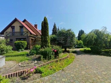 Продается 2-этажный дом, 158,8 м²