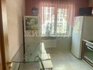 Продается 3-комн. квартира, 66,4 м²