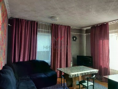 Продается 3-этажный дом, 300 м²