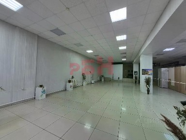 Сдается торговая площадь, 360 м²