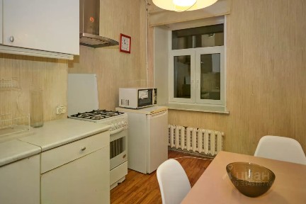 Санкт-Петербург, р-н Центральный, Смольнинское, Фурштатская ул., 44
