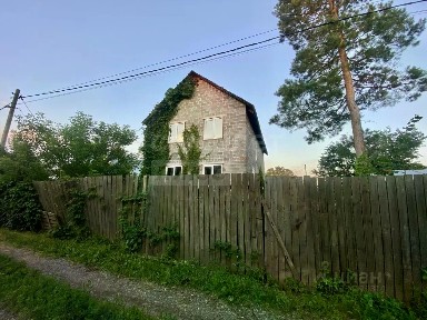 Продается 2-этажный дом, 182 м²