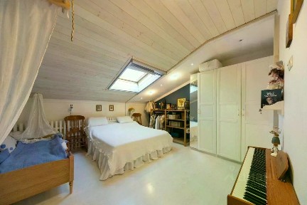 Продается 2-комн. квартира, 54 м²
