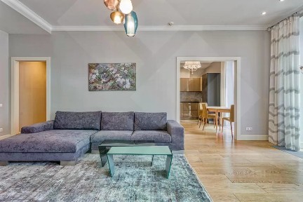 Сдаются 2-комн. апартаменты, 84 м²