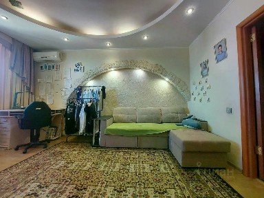 Продается 2-комн. квартира, 74 м²