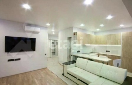 Продается 2-комн. квартира, 57 м²