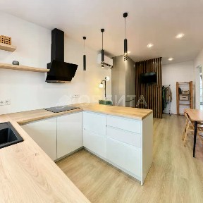 Продается 2-комн. квартира, 67,4 м²