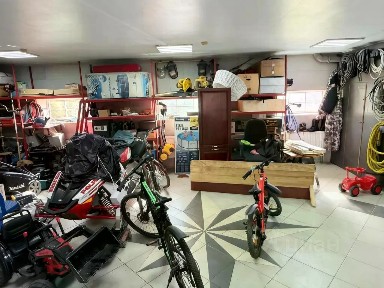 Продается 3-этажный дом, 377 м²