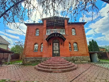 Продается 2-этажный дом, 373,1 м²