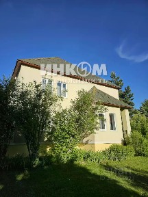 Продается 2-этажный дом, 298,3 м²