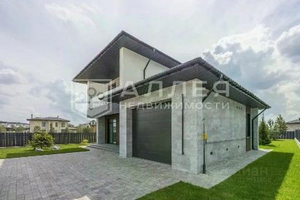 Продается 2-этажный коттедж, 360 м²