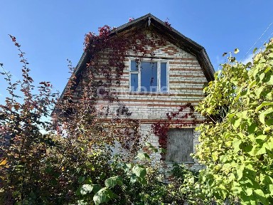 Продается 2-этажный дом, 100 м²