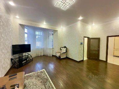 Продается 2-этажный дом, 220 м²