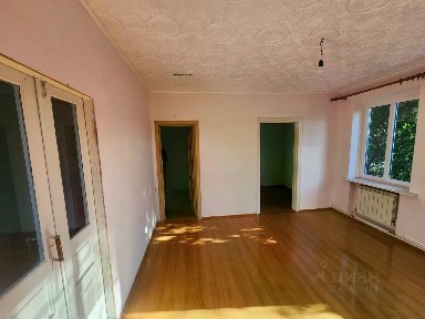 Продается 50% часть дома, 90 м²