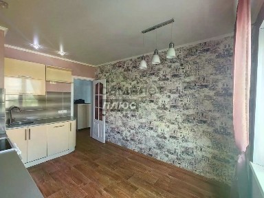 Продается 3-комн. квартира, 64,6 м²