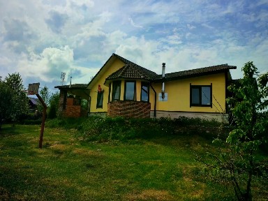 Продается 1-этажный коттедж, 150 м²