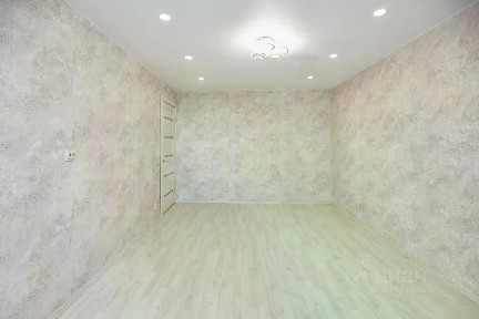 Продается 2-комн. квартира, 53 м²
