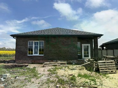 Продается 1-этажный дом, 135 м²