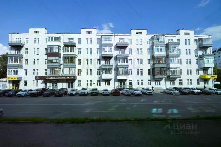 Продается 3-комн. квартира, 71,8 м²