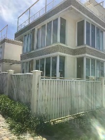 Продается 2-этажный таунхаус, 174 м²