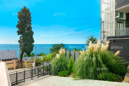 Продается 2-этажный дом, 250 м²