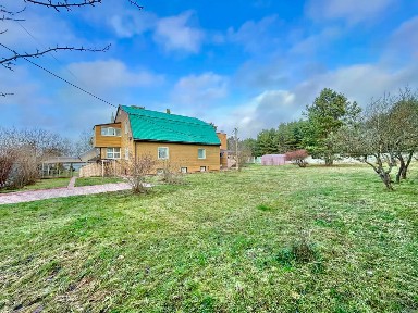 Сдается 3-этажный дом, 485 м²