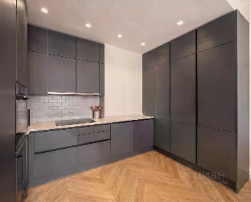Продаются 2-комн. апартаменты, 104,2 м²