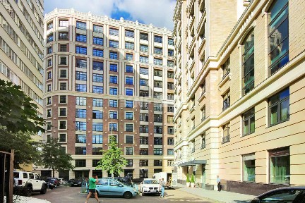 Продается 4-комн. квартира, 135 м²