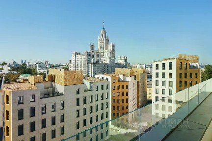 Продаются 4-комн. апартаменты, 276,1 м²