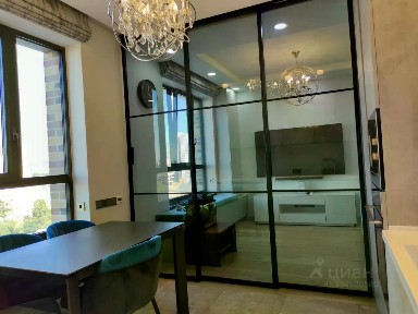Продается 2-комн. квартира, 52 м²