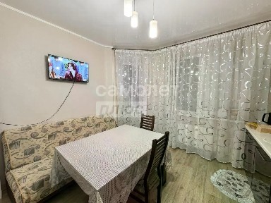 Продается 2-комн. квартира, 66 м²