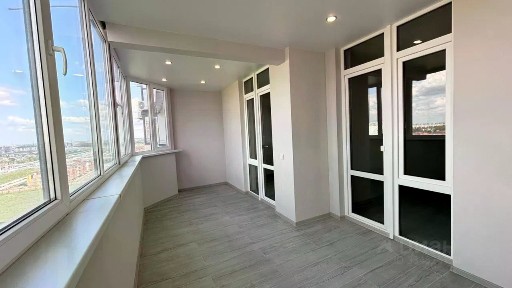 Продается 2-комн. квартира, 60 м²