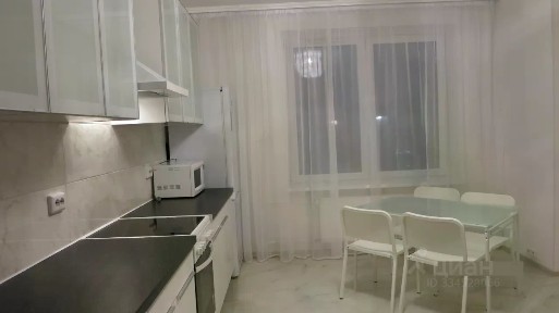 Продается 2-комн. квартира, 64,4 м²