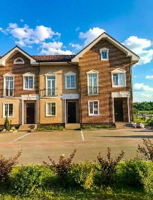 Продается 3-этажный таунхаус, 151,7 м²
