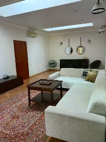 Сдается 2-этажный коттедж, 175 м²
