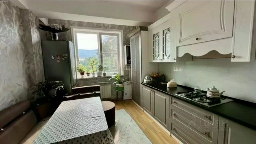Продается 2-комн. квартира, 42,2 м²