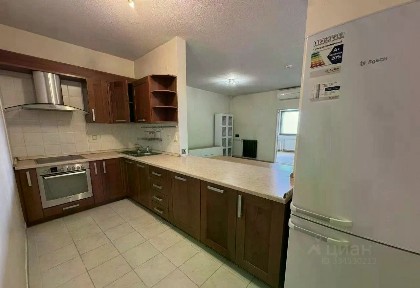 Сдается 1-комн. квартира, 72 м²
