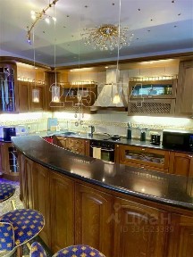 Сдается 3-комн. квартира, 130 м²