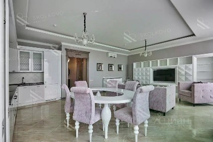 Сдается 4-комн. квартира, 200 м²