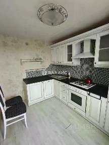 Продается 4-комн. квартира, 72 м²