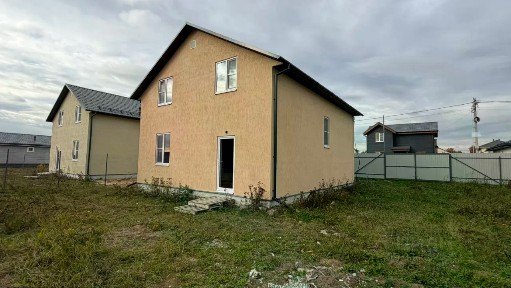 Продается 2-этажный дом, 137 м²
