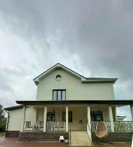 Продается 3-этажный дом, 537,6 м²
