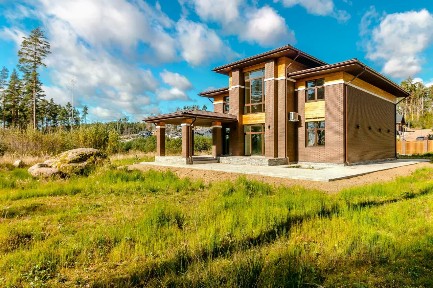 Продается 2-этажный коттедж, 320 м²