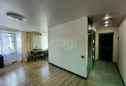Продается 2-комн. квартира, 48,2 м²