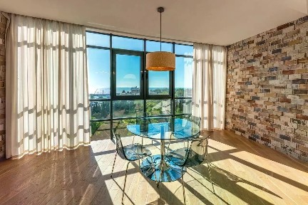Продается 2-комн. квартира, 110,7 м²