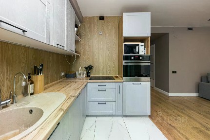 Продается 2-комн. квартира, 76,5 м²